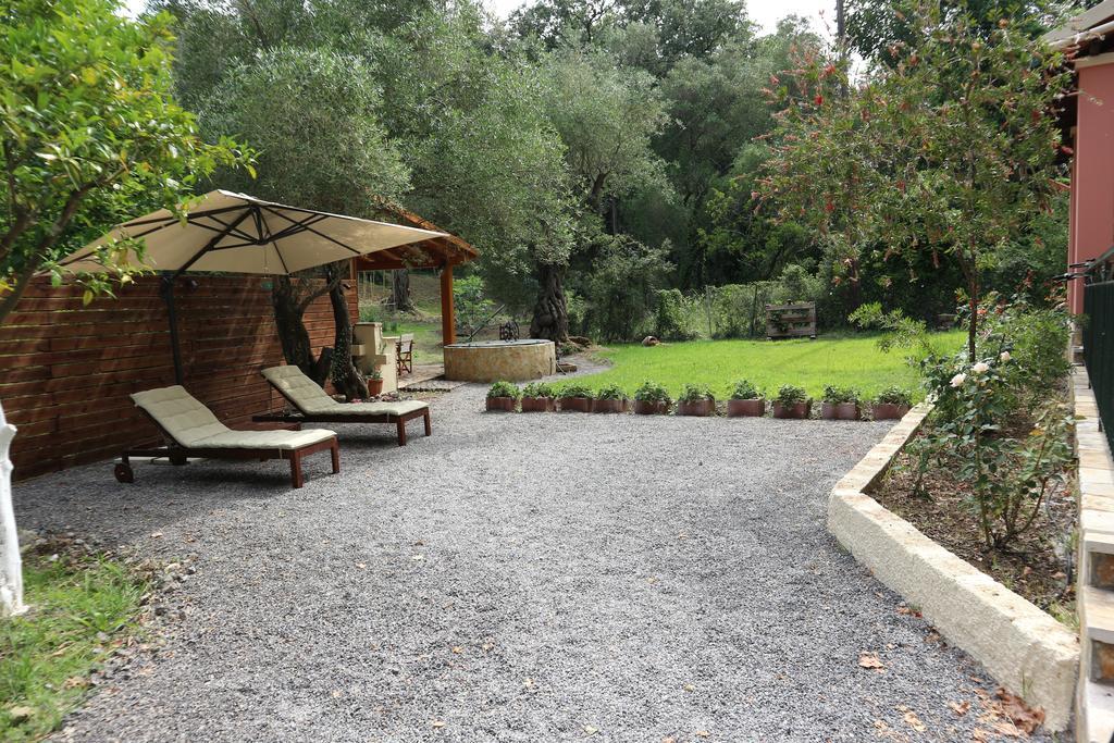 Villa Magia Ipsos Bagian luar foto