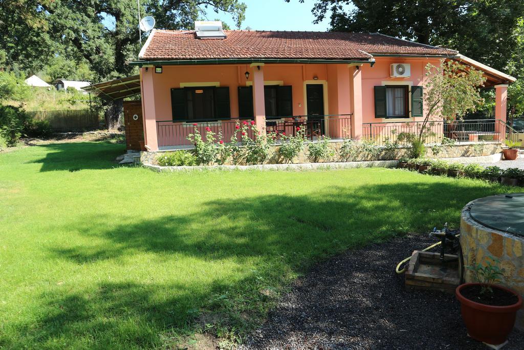 Villa Magia Ipsos Bagian luar foto